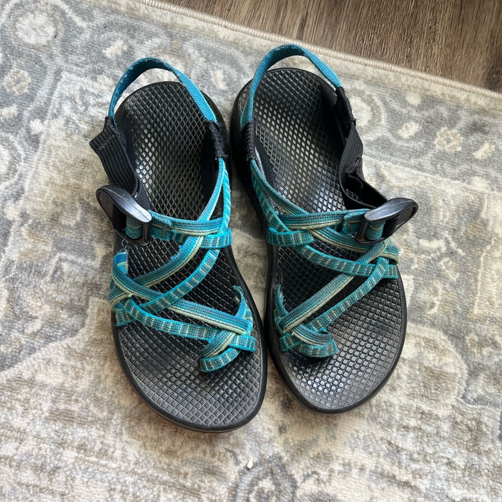 Double strap chacos Z X2